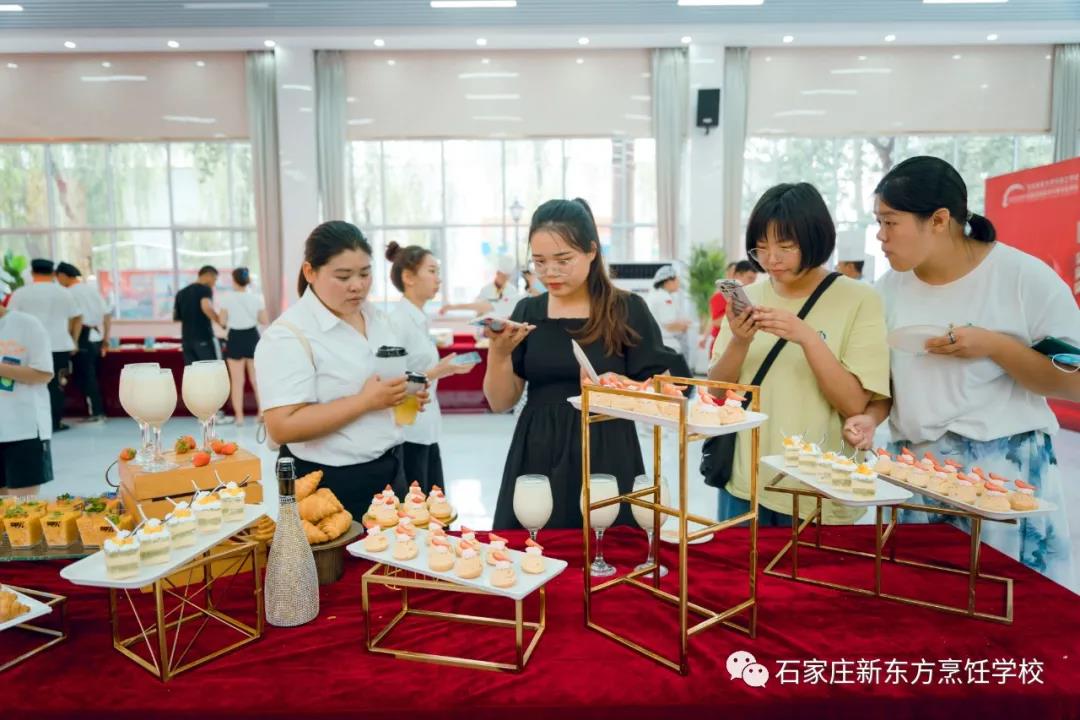 吃貨節(jié)丨邀您參加味蕾暴擊的美食品鑒會(huì)火鍋專場(chǎng)?。?>
                        <div   id=