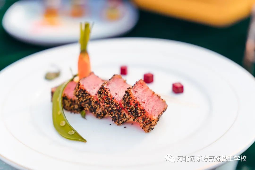 美食課堂 | 西餐與酒的搭配秘訣！