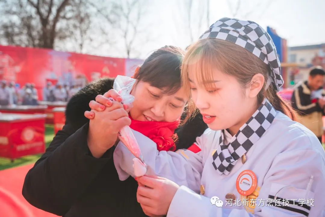 母親節(jié)丨蛋糕DIY，“獻(xiàn)給媽媽的愛”就是如此甜！