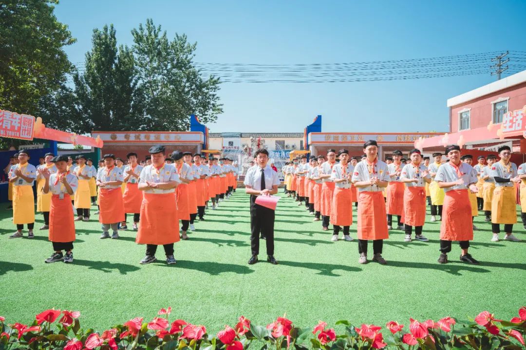 【產(chǎn)教融合】專場招聘會走進校園，鋪設(shè)學子之路