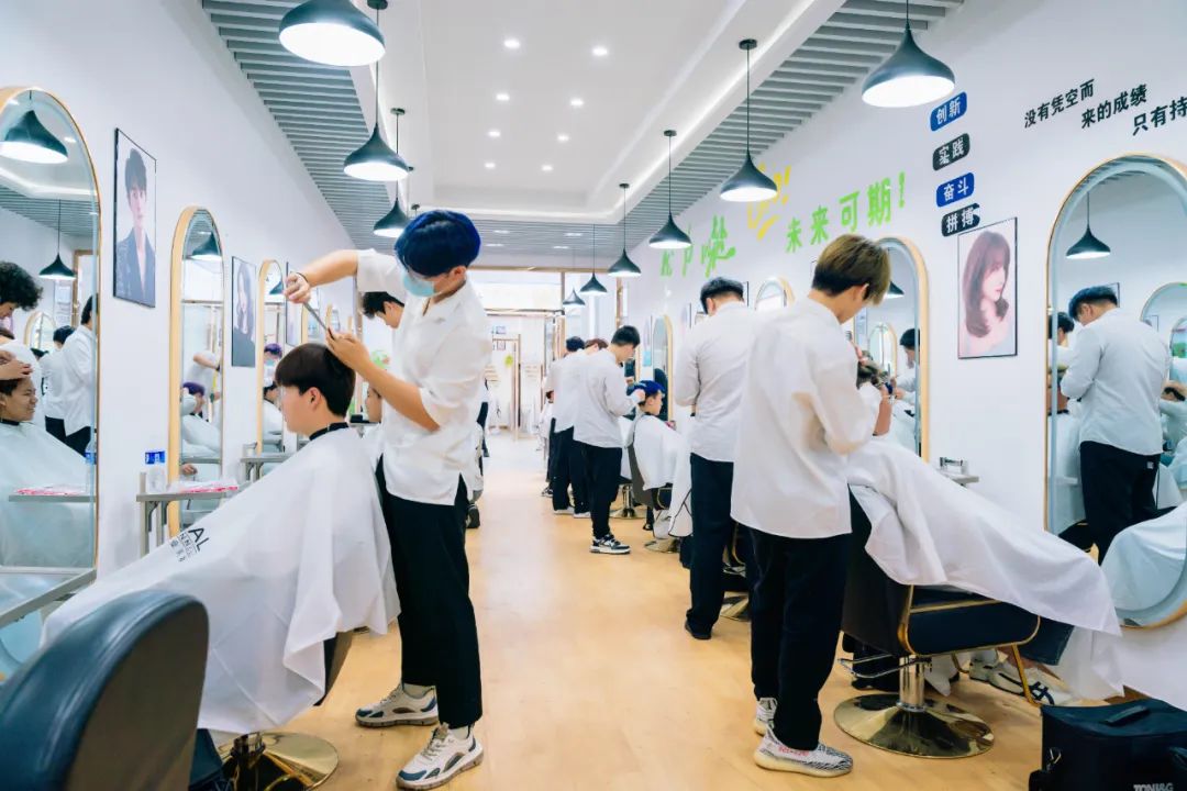 12f6b6228fa73682eabad1d474135592.jpg 12f6b6228fa73682eabad1d474135592.jpg