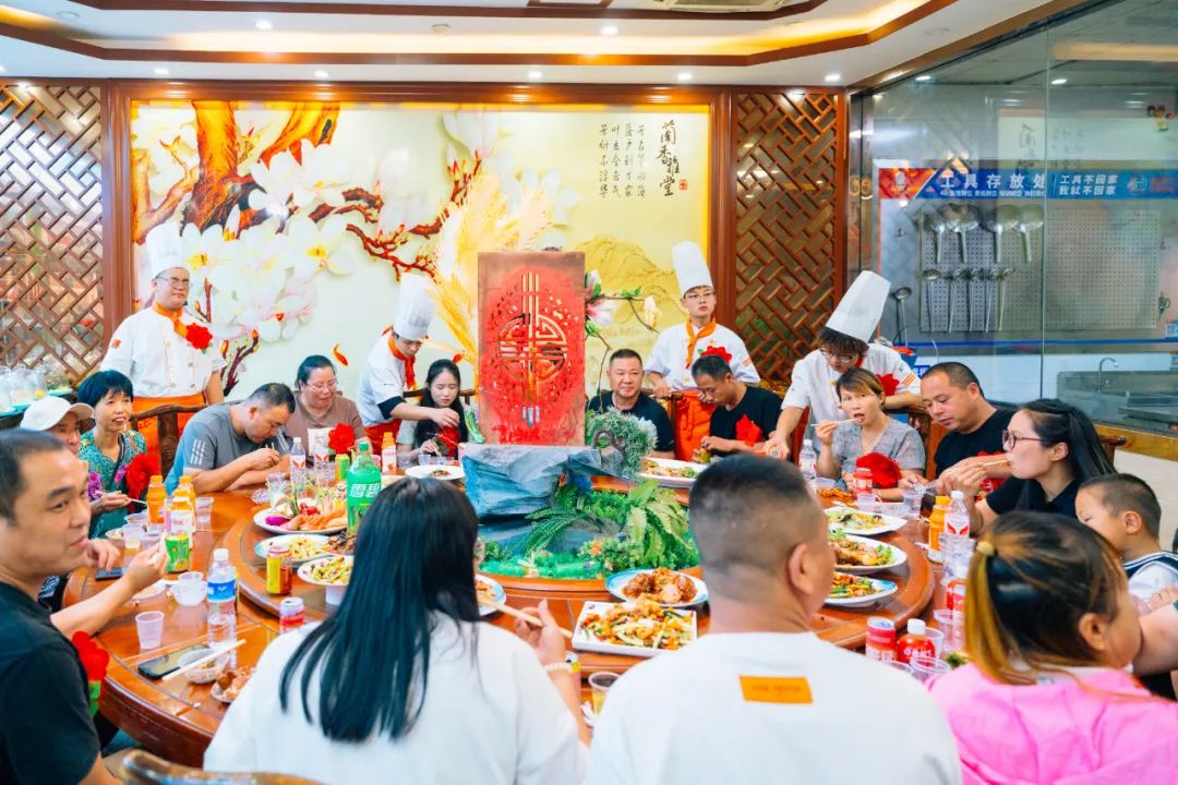 eb1f1d908953ef0ee12f5d5b9aba2736.jpg eb1f1d908953ef0ee12f5d5b9aba2736.jpg