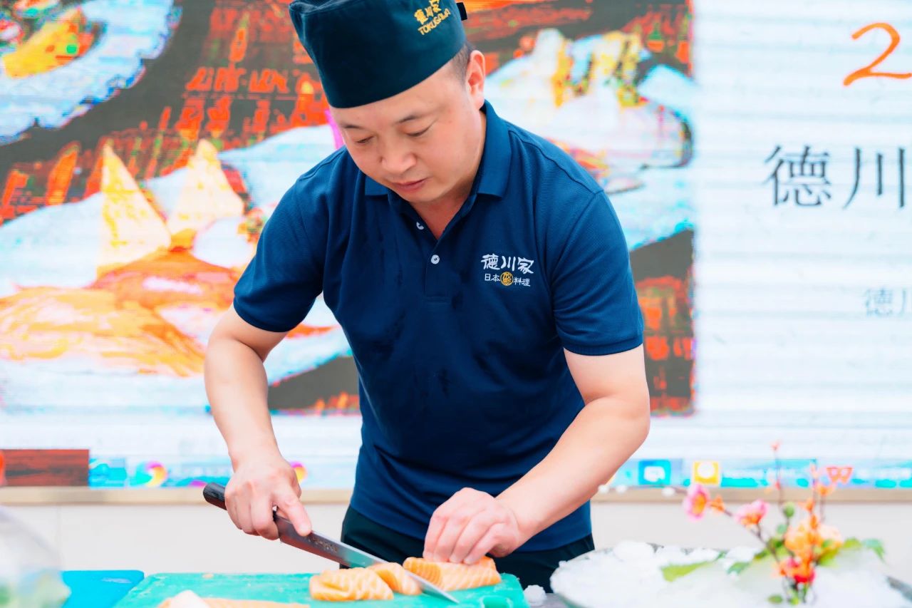 6cc990ebe498a20ef69c785910dd3c33.jpg 6cc990ebe498a20ef69c785910dd3c33.jpg