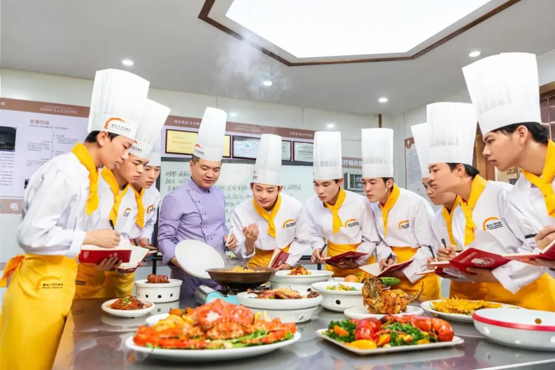 中餐專業(yè)：把握就業(yè)形勢，開啟多彩職業(yè)之旅