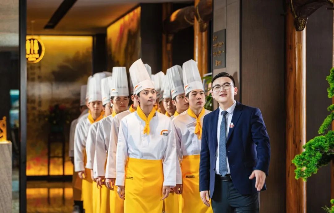 2026年河北學(xué)廚師、面包蛋糕就業(yè)前景