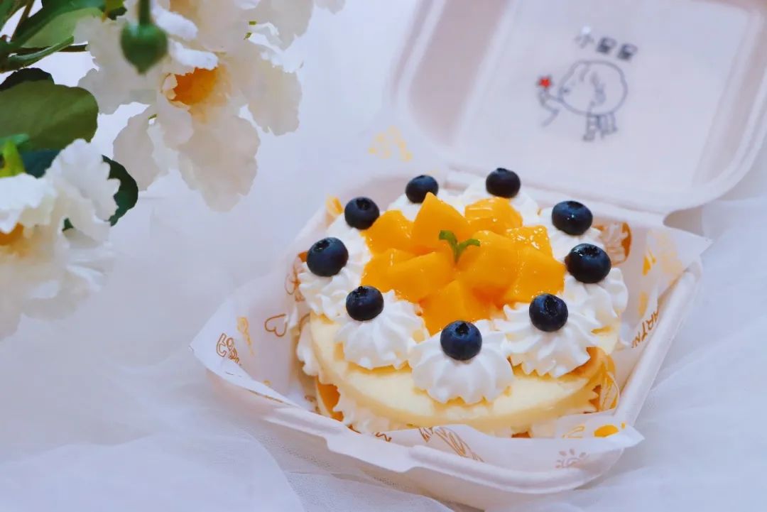 石家莊新東方西點學子：畢業(yè)入崗，這些要點開啟甜蜜職場路