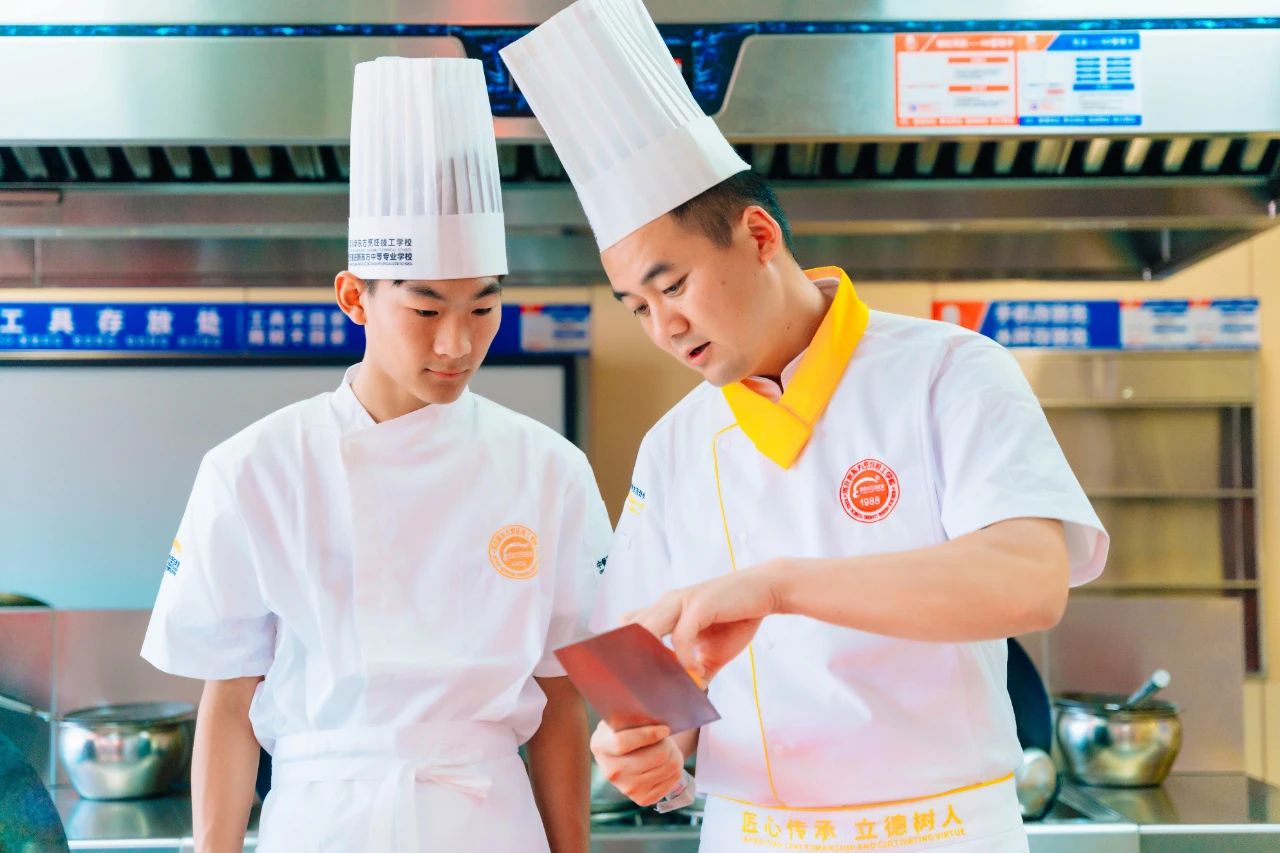 201ffe7f5ccc527e848d77a6adc11308.jpg 201ffe7f5ccc527e848d77a6adc11308.jpg