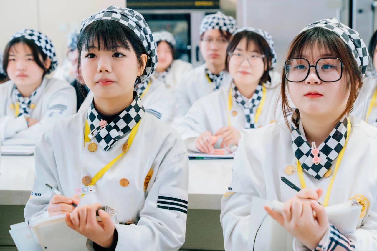 80d1f1dd53b0786e634d16a99f33a665.jpg 80d1f1dd53b0786e634d16a99f33a665.jpg