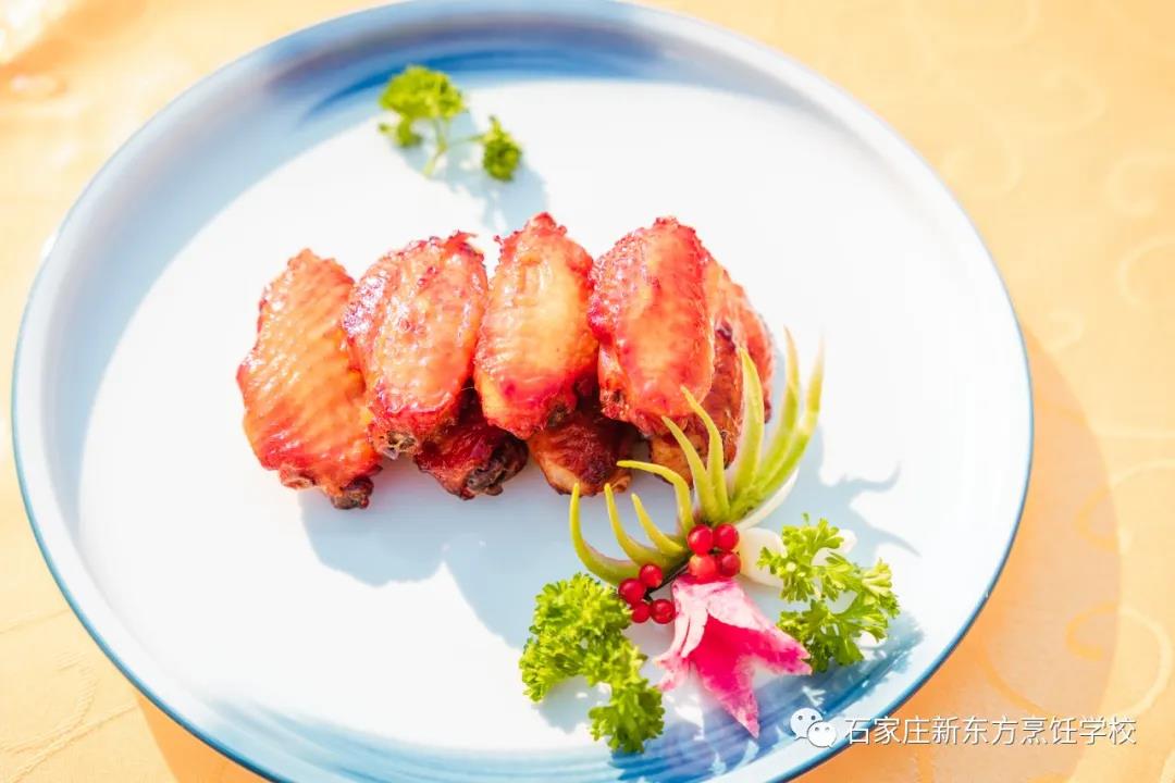 鑄技能之舟 揚發(fā)展之帆丨教師技能大比武看河北新東方師者風范！(圖4)